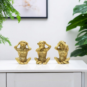Nouvelles <span class=keywords><strong>d</strong></span>écorations de bureau créatives en résine représentant trois singes meerkats dorés, statue de <span class=keywords><strong>d</strong></span>écoration <span class=keywords><strong>d</strong></span>'intérieur 'ne voir pas, ne pas entendre, ne pas parler' - Product Image 3