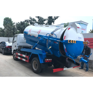 Nouveau <span class=keywords><strong>camion</strong></span> de vidange des eaux usées Dongfeng Dollyka 4x2 de 95 CV |   <span class=keywords><strong>Camion</strong></span>-<span class=keywords><strong>citerne</strong></span> à vide efficace pour les déchets industriels et municipaux - Product Image 3