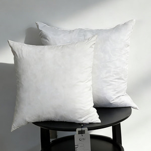 <span class=keywords><strong>Coussin</strong></span> décoratif luxueux en coton moelleux avec rembourrage en plumes de canard, anti-bactérien et anti-statique, <span class=keywords><strong>50x50</strong></span>, blanc, carré - Product Image 1