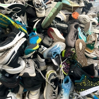 Chaussures d'occasion pour hommes en gros, lots de bottes vintage, baskets usagées, approvisionnement direct usine