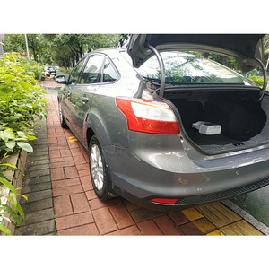 Guazi <span class=keywords><strong>Ford</strong></span> Focus 2012 Berline d'occasion Essence Automatique Familiale Traction avant Gris foncé Stock en gros Voiture d'occasion pour Importateurs - Product Image 4