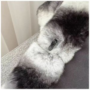 Rayure <span class=keywords><strong>Noir</strong></span> <span class=keywords><strong>et</strong></span> <span class=keywords><strong>Blanc</strong></span> Vêtements D'hiver Totoro Couleur Rex Fourrure De Lapin <span class=keywords><strong>Gilet</strong></span> Court avec Col Montant - Product Image 5