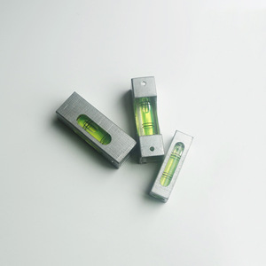 Barra de nivel de aleación de aluminio de 100 mm para proyectos de bricolaje - Product Image 1