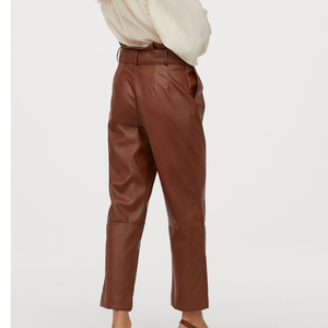 <span class=keywords><strong>Pantaloni</strong></span> a vita alta in pelle PU <span class=keywords><strong>pantaloni</strong></span> da <span class=keywords><strong>donna</strong></span> in ecopelle allentata moda <span class=keywords><strong>donna</strong></span> tasche eleganti <span class=keywords><strong>pantaloni</strong></span> <span class=keywords><strong>donna</strong></span> <span class=keywords><strong>donna</strong></span> 3 colori <span class=keywords><strong>Beige</strong></span> - Product Image 4