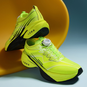 Sneakers <span class=keywords><strong>da</strong></span> Uomo e Donna Leggere in Mesh con Piastra in Carbonio e Chiusura a Rotella Tecnologia Ammortizzante Traspiranti Scarpe <span class=keywords><strong>da</strong></span> Corsa su <span class=keywords><strong>Strada</strong></span> - Product Image 6