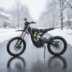 Moto tout-terrain Sur Ron Light X 2026, cadre noir et vert, Dirt Bike - Product Image 2