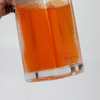 Vente en gros de bouteilles en verre transparent Super Flint de 700 ml, bouteille carrée miniature pour vodka, capacité de 500 ml, emballage en liège