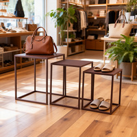 Ensemble de 3 tables d'appoint empilables en métal, tables carrées modernes en fer, tables gigognes, gain de place, chambre à coucher, salon, appartement