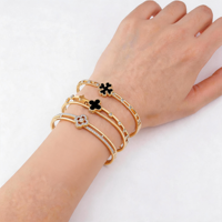 Bracelet personnalisé avec logo laser, design floral, acier inoxydable, élégant pour le bureau/la carrière, plaqué or 18 carats