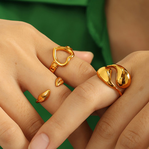 Heart Shape Geometric Fashion <b>Ring</b> Gold Color Unisex Jewelry Gift - Product Image 4