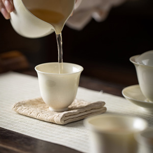 Celadon Glaze Thin Wall <b>Teacup</b> Porcelain Single Cup Chinese Style Kung Fu Tea Set Master Cup Afternoon Tea Use - Product Image 4