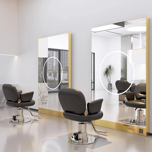 <span class=keywords><strong>Miroir</strong></span> <span class=keywords><strong>de</strong></span> Salon Double Face sur Pied Moderne pour Salons <span class=keywords><strong>de</strong></span> Coiffure et Barbiers – Design Simple et Durable avec Éclairage LED - Product Image 2