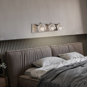 Lámpara de pared decorativa G9 para dormitorio de hotel con tres cabezales - Product Image 4