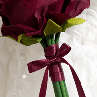 Bouquet de mariée en velours artificiel, bouquet de demoiselle d'honneur, 5 tiges, ruban en satin noué à la main, 8 couleurs de mariage
