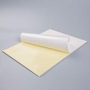 Carta Lucida 80g con Adesivo Hotmelt, Etichette <span class=keywords><strong>PEK</strong></span> Gialle 80g per Imballaggio Alimentare, Farmaceutico, Logistico, Giocattoli e Promozioni - Product Image 1