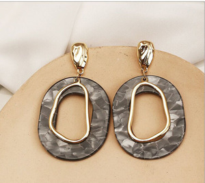 Pendientes de Perlas con Pintura al Óleo de Resina y Acrílico, Coloridos, Elegantes y Vintage, Personalizados al por Mayor, Estilo Clásico - Product Image 5