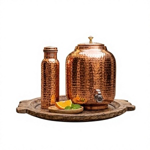 Distributeur d'eau traditionnel indien en cuivre avec robinet, récipient de stockage en cuivre pur, usine OEM - Product Image 1