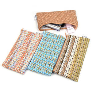 חם oem oem צבעוני להתאמה אישית pu צבע משקפי שמש קלמר זכוכית באיכות גבוהה אישית משקפיים <span class=keywords><strong>pouch</strong></span> עם רוכסן - Product Image 1