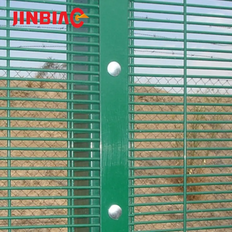 Pvc rivestito 358 maglia di filo di recinzione recinzione di sicurezza produttori