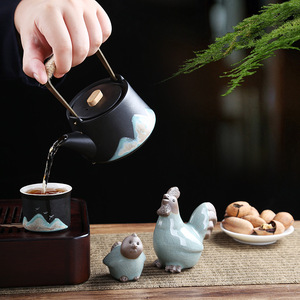 Ensemble d'ornements de poulets en céramique, trois pièces, design traditionnel, décoration de salon, accessoire pour théière - Product Image 3