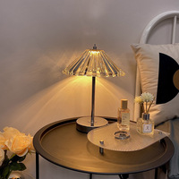 Lampe de table LED minimaliste flexible à piles DC, rétro, pour chambre à coucher, veilleuse de chevet, ambiance luxueuse