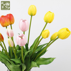 Bouquet de mariée artificiel en PVC, tulipes réalistes à toucher, pour <span class=keywords><strong>salon</strong></span>, café, fête - Product Image 4