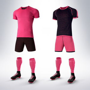 Sublimation Reversible Soccer Jersey Short Sleeve Summer Quick Dry Breathable Custom Logo Classic Reversible Set - Product Image 4