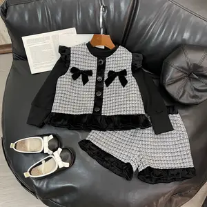 2024 Style coréen automne enfants 3 pièces costume haut + gilet + court Plaid nœud décontracté bébé fille vêtements ensemble