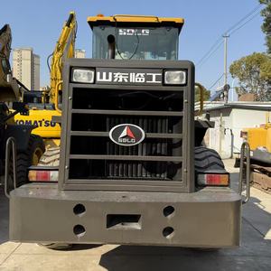 Chargeuse sur pneus SDLG LG936L 3 tonnes avec moteur Yuchai et commande hydraulique pilotée pour un maniement et un chargement efficaces des matériaux - Product Image 4