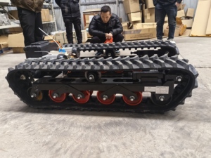 Châssis de robot à chenilles en caoutchouc de haute qualité, plateforme de châssis à chenilles robuste pour équipement de construction - Product Image 3