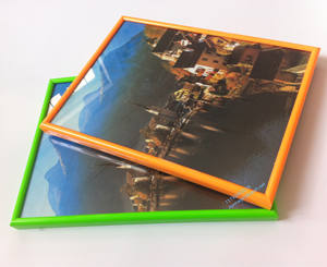 Vente en gros de cadres <span class=keywords><strong>photo</strong></span> colorés bon marché 10x15x20x30x40x50x70x100 A4 Cadres <span class=keywords><strong>photo</strong></span> PVC Cadres d'affiche en plastique - Product Image 1