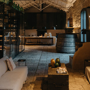 Escritorio Moderno para Hotel, Superficie Resistente a los Arañazos, Acabado Duradero, Fácil de Limpiar, Protección del Espacio de Trabajo - Product Image 5