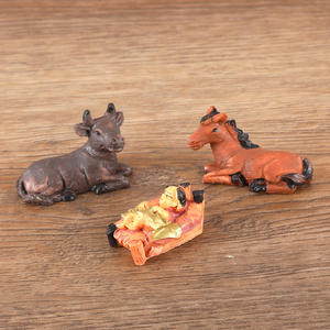 KOMI Nuovo Set di 8 Pezzi Decorativi del Presepe di Gesù in Resina per Natale - Product Image 4