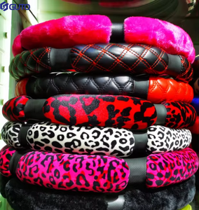 Housse de <span class=keywords><strong>volant</strong></span> de voiture en cuir imprimé léopard Sports Rebond lent Absorbant la sueur Caractéristiques antidérapantes pour l'intérieur de la voiture - Product Image 6