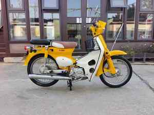 Scooter a Gas Usato Jialing 110CC con Motore a Spazzole, Accensione CDI, Moto Stilosa, Velocità Massima 61-80 km/h - Product Image 1