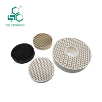 Filtre en céramique d'alumine en nid d'abeille en promotion, pièces industrielles, taille personnalisable, formes multi-trous, haute porosité, transfert de chaleur élevé