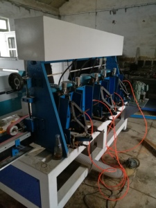 Eworld H-LD-5 Nouvelle machine à chanfreiner le verre multifonction à 5 moteurs, contrôlée par PLC, pour lignes droites, 2000x3000mm, 9500W, 220V/380V - Product Image 3