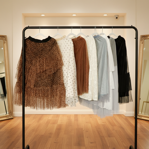 Ropa Usada Ukay Ukay para Mujer, <span class=keywords><strong>Faldas</strong></span> <span class=keywords><strong>de</strong></span> Malla a la <span class=keywords><strong>Moda</strong></span>, Vestidos <span class=keywords><strong>de</strong></span> Segunda Mano, Fardos <span class=keywords><strong>de</strong></span> Ropa <span class=keywords><strong>de</strong></span> Marca al por Mayor - Product Image 1