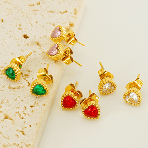 ต่างหูสตั๊ดเซอร์โคนรูปหัวใจ21นิ้วชุบทอง18K สำหรับผู้หญิงหรูหรา - Product Image 2