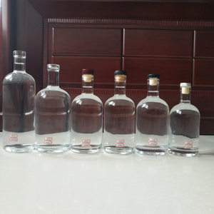 Fabricante Mayorista de Botellas de Vidrio Esmerilado Vacías para <span class=keywords><strong>Vodka</strong></span> y Licores de 375 ml, 750 ml, 1 Litro y 1750 ml - Product Image 6