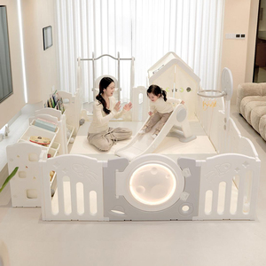 Box per Bambini in Plastica Eco-Friendly con Scivolo e Altalena, Design Sicuro per Camera da Letto, Soggiorno, Arredo Gioco e Contenitore Giocattoli da Interno - Product Image 1