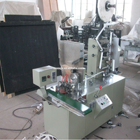Le plus populaire 2 3 4 couleurs impression jetable bois bambou cure-dents baguettes emballage emballage emballage machine d'emballage