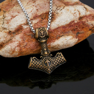 Yunnique – collier avec pendentif marteau de Thor Viking en acier inoxydable, couleur Bronze, chaîne de 60cm, bijoux à la mode pour hommes, cadeau - Product Image 2