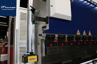 Precio de freno de prensa 100T/200T, controlador CNC, 4 + 1 ejes, programación 2D, da58t