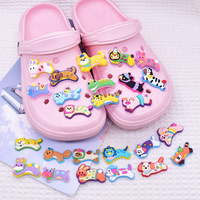 Nouvelle série de clips et accessoires pour sabots, thème animaux et plage, décorations de chaussures en PVC, breloques amovibles en forme de saucisse pour chaussures DIY