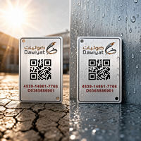 Plaques d'identification métalliques personnalisées avec logo de marque en aluminium, codes QR et numéros de machine pour l'identification des équipements
