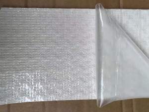 Cinta Reflectante Antideslizante con Textura 3D de Grado Industrial, Impermeable, para Señalización de Pisos de Seguridad en Fábricas, Talleres y Áreas de Alto Tráfico - Product Image 2