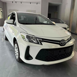 2022 para Toyota Vios <span class=keywords><strong>FS</strong></span> Hatchback 1.5L CVT Gasolina 180 km/h Coches usados de alta velocidad Izquierda Coches pequeños automáticos baratos para la venta - Product Image 4
