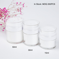 Pot cosmétique de luxe en plastique blanc avec pompe airless sous vide, 15g, 30g, 50g, en stock, offre spéciale pour crème de soin