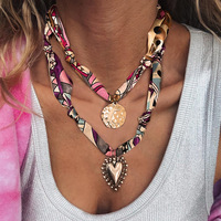 2025 Ruban en Soie Véritable Cravate et Bande Pendentif Mode Colliers Souvenir Foulard en Soie Collier Pendentif Cœur Bricolage Collier Coloré